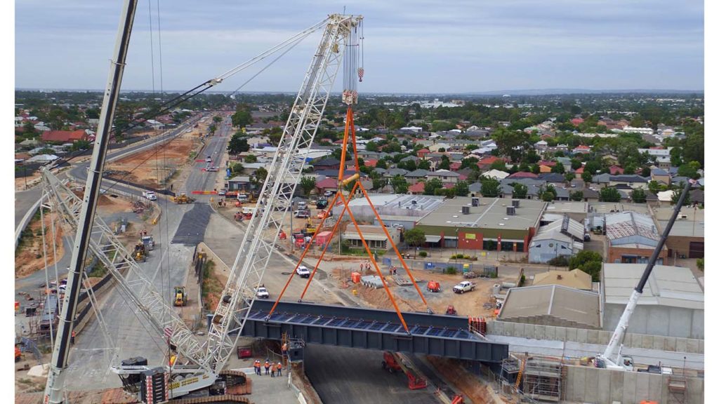 Rail bridge installation